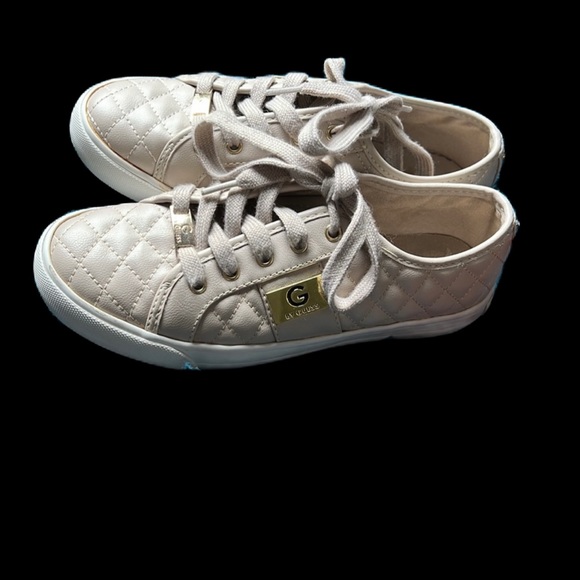 G by Guess shoes - Picture 2 of 7
